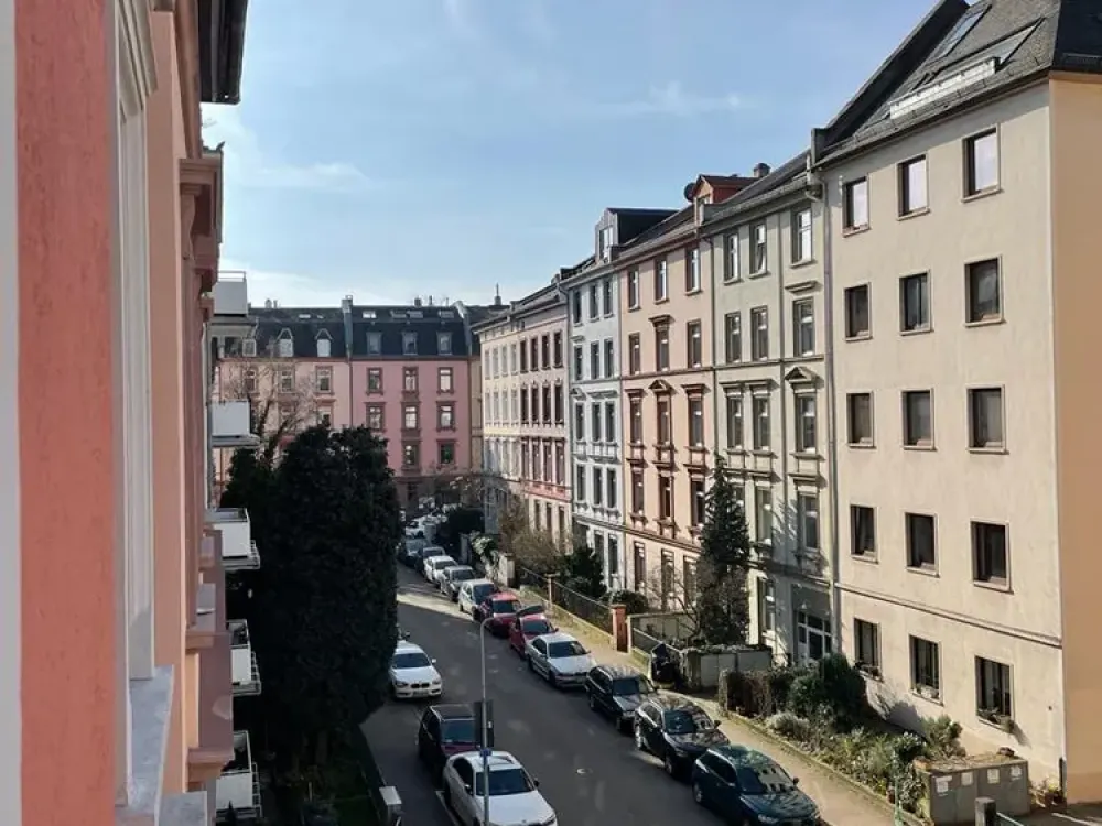 Charmante 4-Zimmer-Altbau-Wohnung in Sachsenhausen-Nord