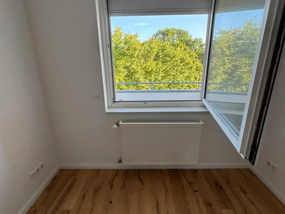 Frisch sanierte 3-Zimmer Wohnung mit Balkon und Weitblick