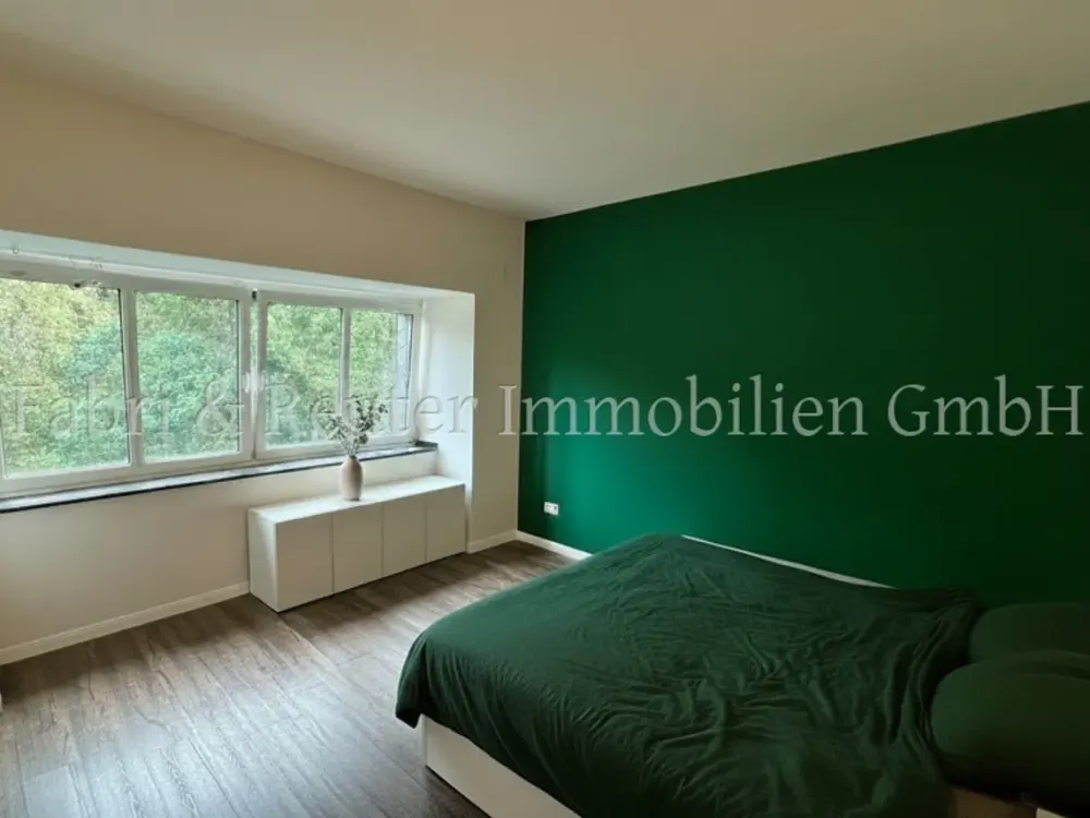 Attraktive 3-Zimmer-Wohnung mit Blick auf den Stadtgartenpark und eigener Dachterrasse