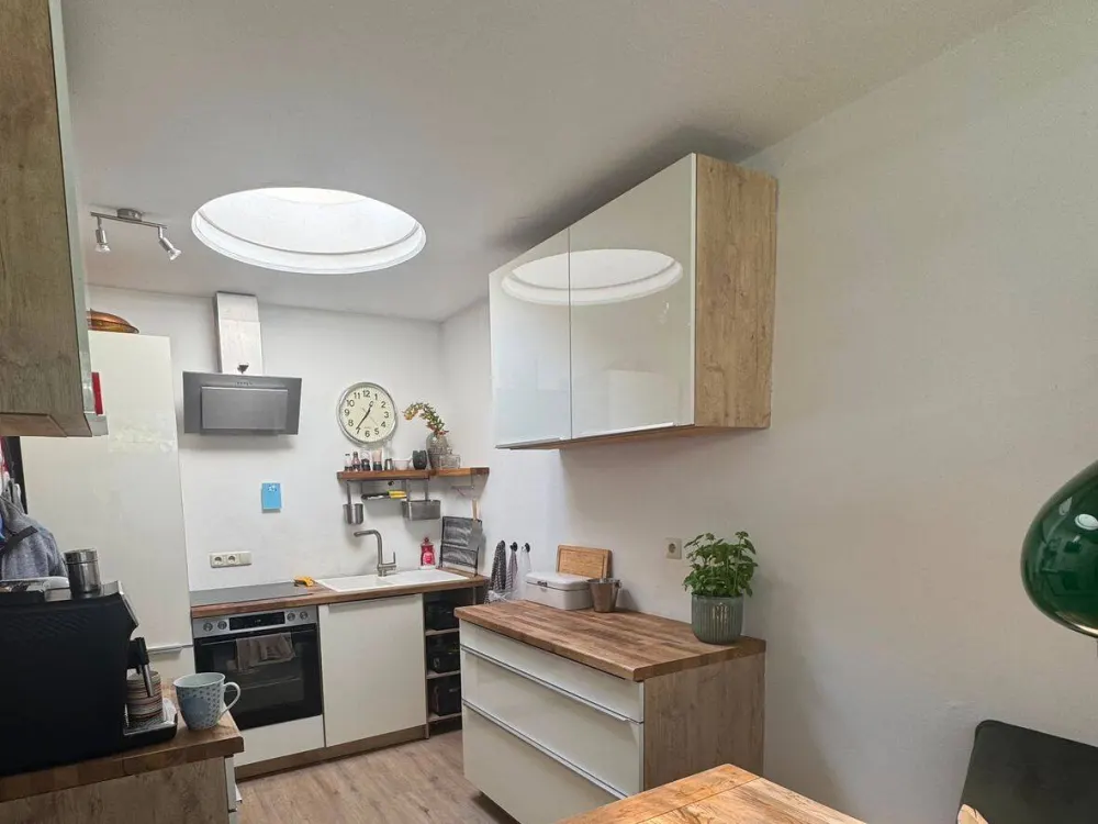 obere Maisonette in Bestlage Connollystr.29 mit freier Sicht ins Grüne sehr familienfreundlich. provisionsfrei