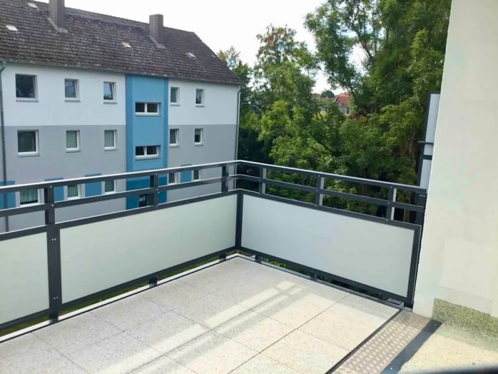 3-Zimmer-Wohnung mit Tageslichtbad und XXL-Balkon