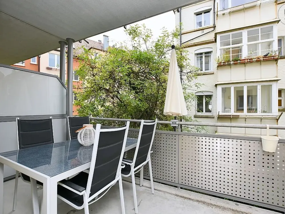 Wunderschöne und modern möblierte Wohnung mit Balkon im beliebten Stuttgarter Westen
