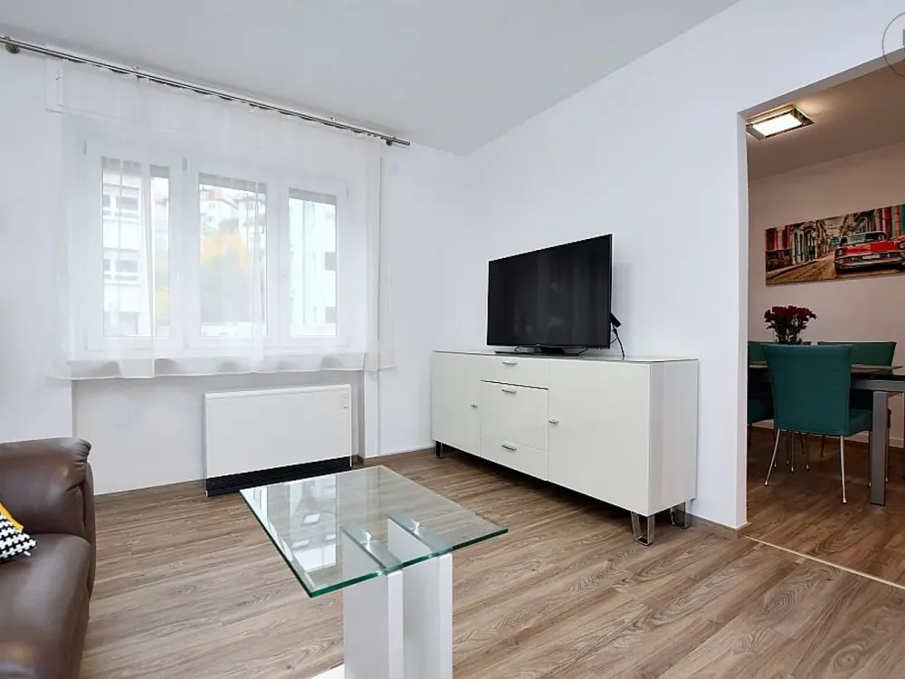 Wunderschöne und modern möblierte Wohnung mit Balkon im beliebten Stuttgarter Westen