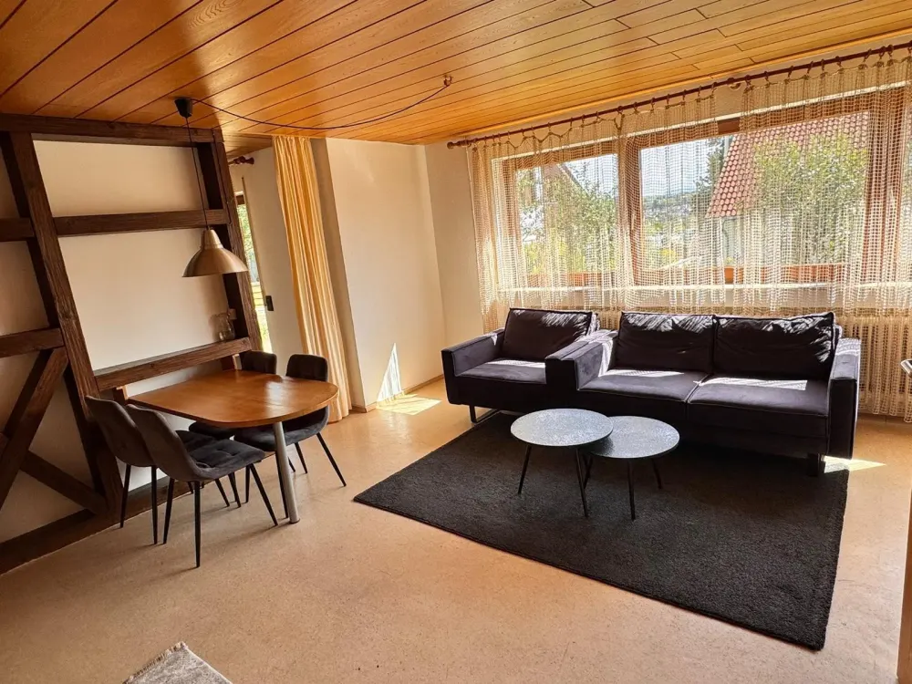 2- Wohnung in Zizishausen