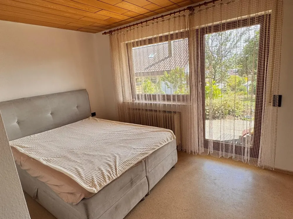 2- Wohnung in Zizishausen