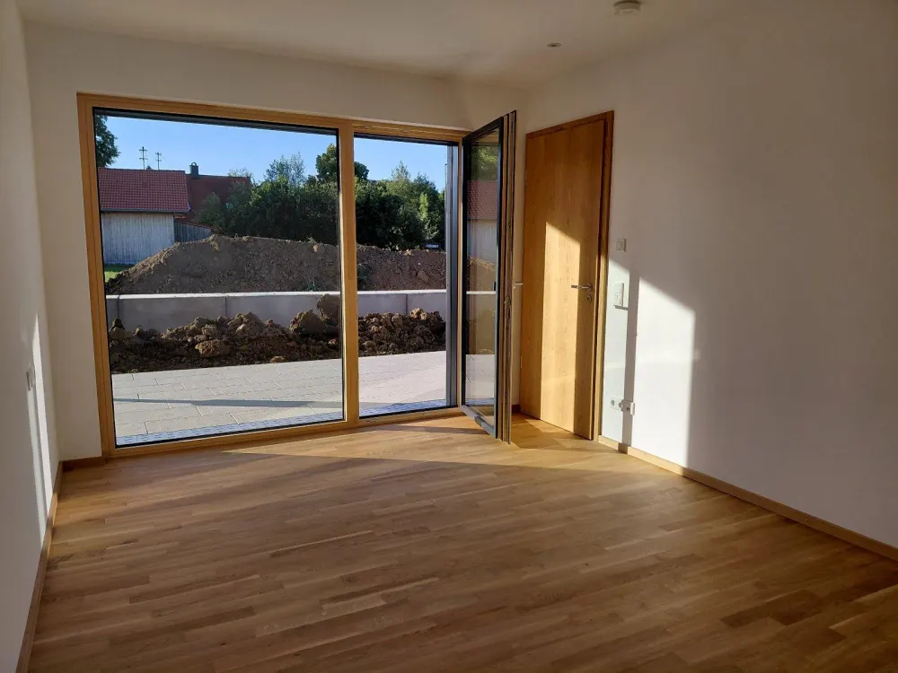 Vermietung 4,5 Zimmer Baufritz Wohnung mit 114 m2 Garten und EBK