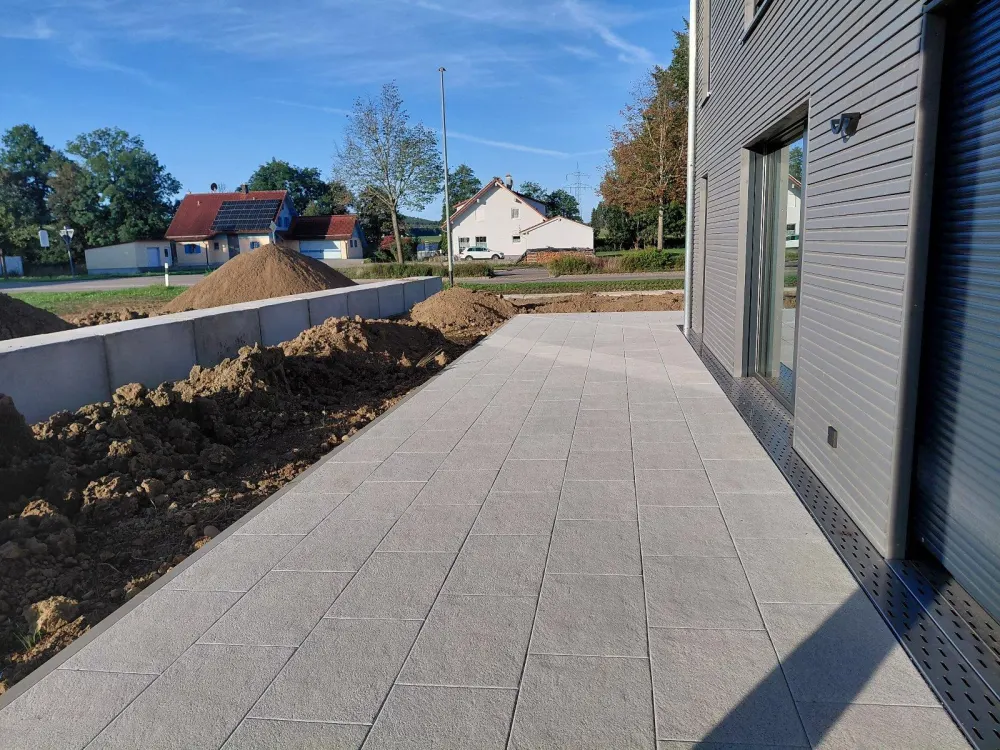 Vermietung 4,5 Zimmer Baufritz Wohnung mit 114 m2 Garten und EBK