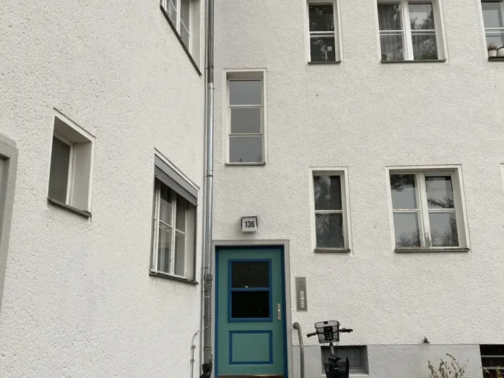 Schöne 2-Zimmerwohnung direkt am U-Bhf Onkel Toms Hütte