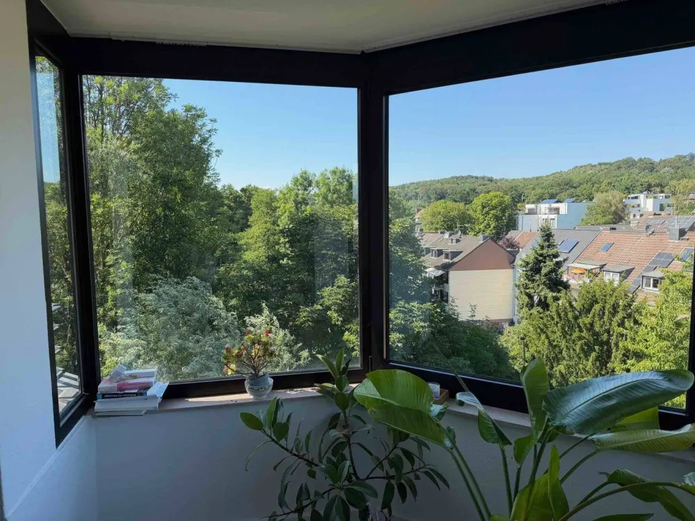 Moderne 2 Zimmer Wohnung in Unterbach!Sonnenbalkon! Aufzug! TG-Stellplatz! Naturerholungsgebiet!