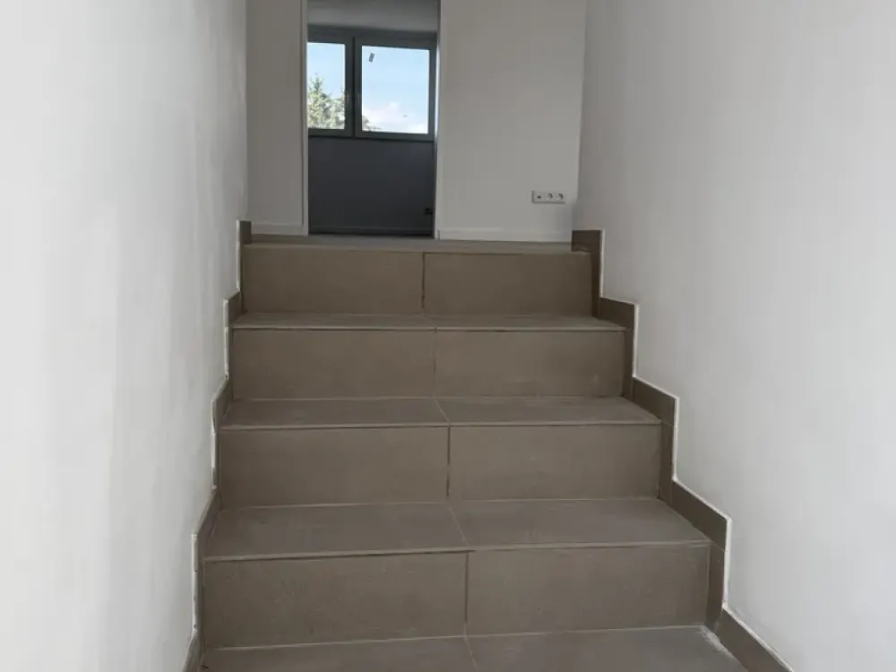 Erstbezug nach Modernisierung - helle 3-4 Zimmer Maisonettewohnung!