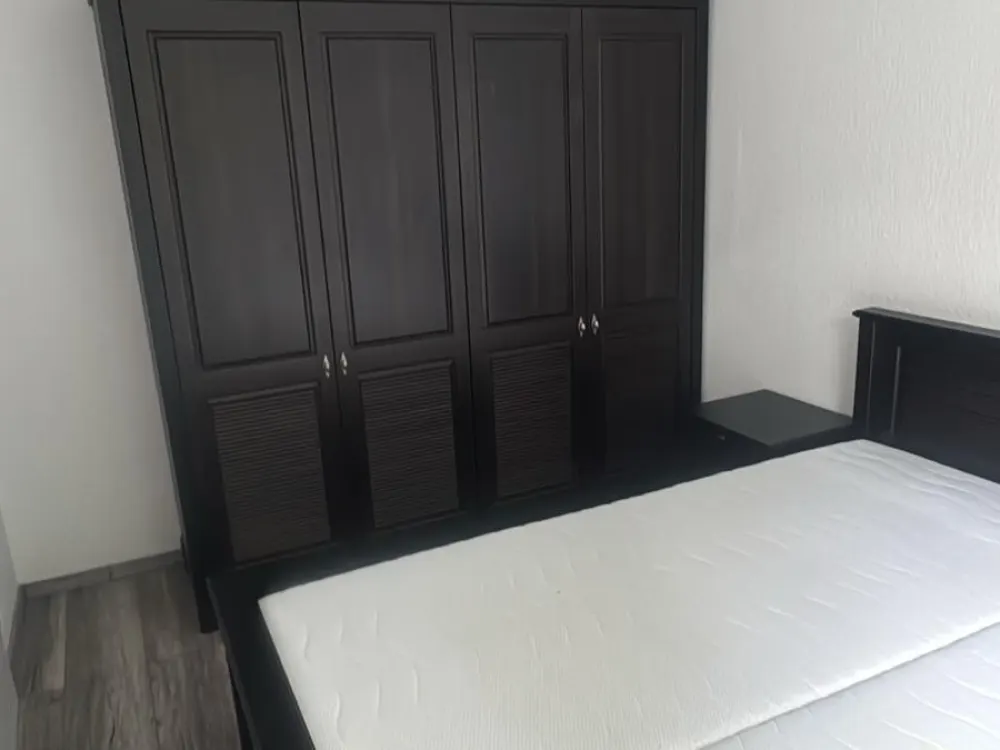 Top Wohnung voll möbliert in benrather Schlossallee zu vermieten