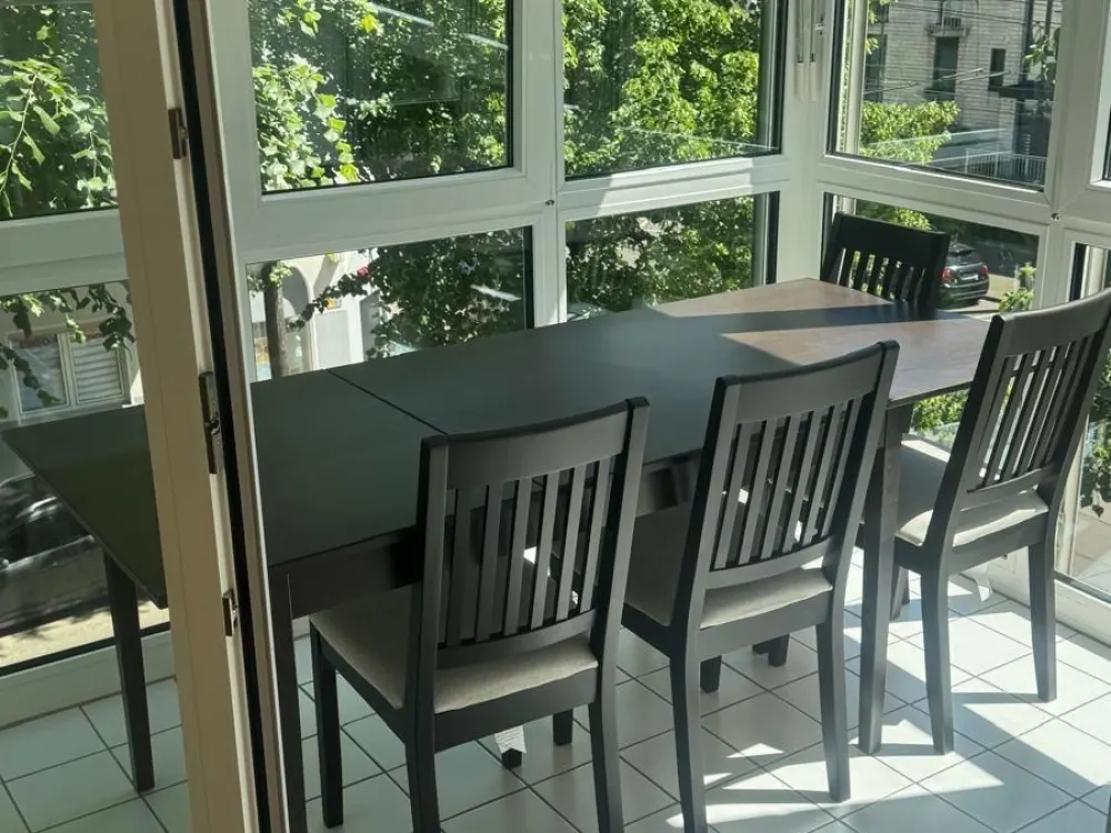 Top Wohnung voll möbliert in benrather Schlossallee zu vermieten