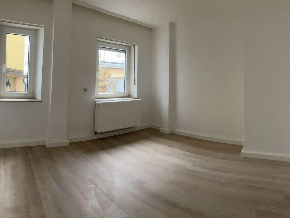 *3-Zimmer Erdgeschosswohnung in Nürnberg Maxfeld*