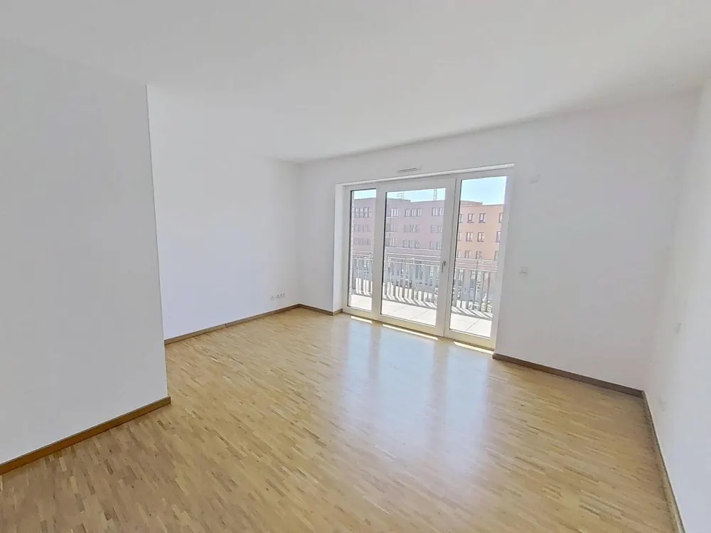 ERSTBEZUG: Helle 2-Zimmer-Wohnung mit EINBAUKÜCHE und BALKON