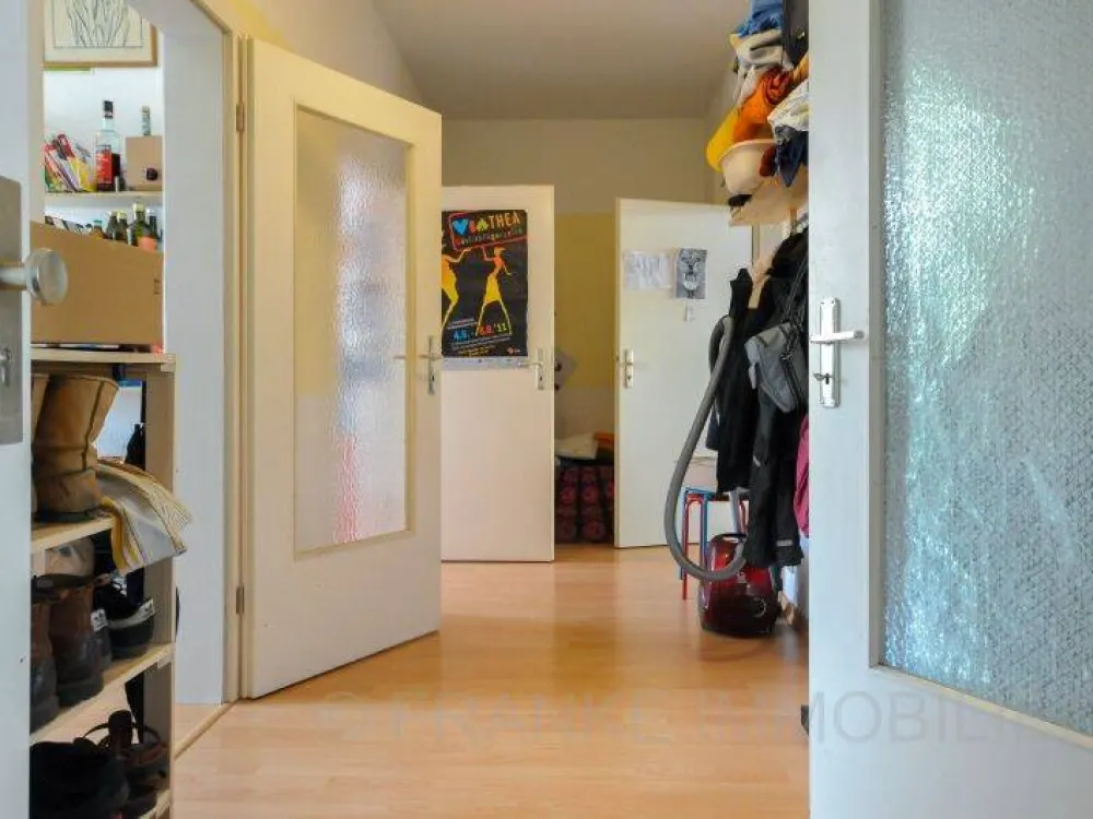 Friedrichstadt - gut geschnittene 3-Zimmer-Wohnung in Innenstadtnähe