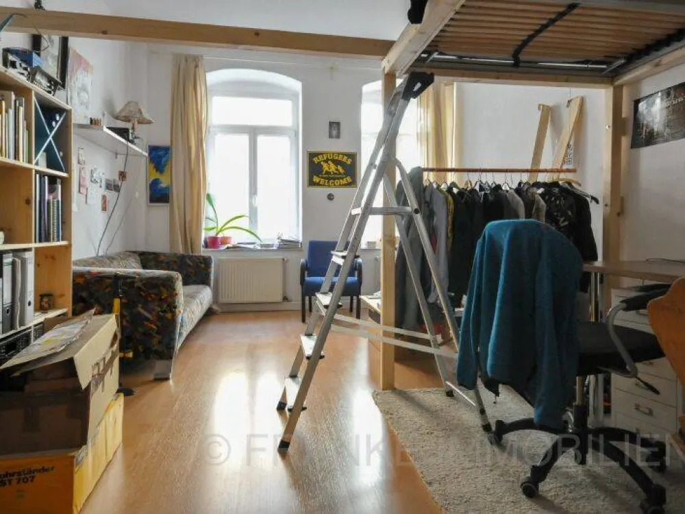 Friedrichstadt - gut geschnittene 3-Zimmer-Wohnung in Innenstadtnähe