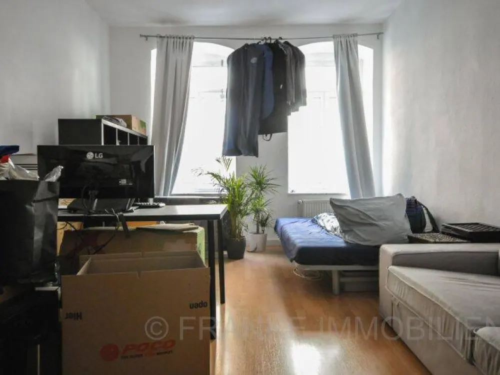 Friedrichstadt - gut geschnittene 3-Zimmer-Wohnung in Innenstadtnähe