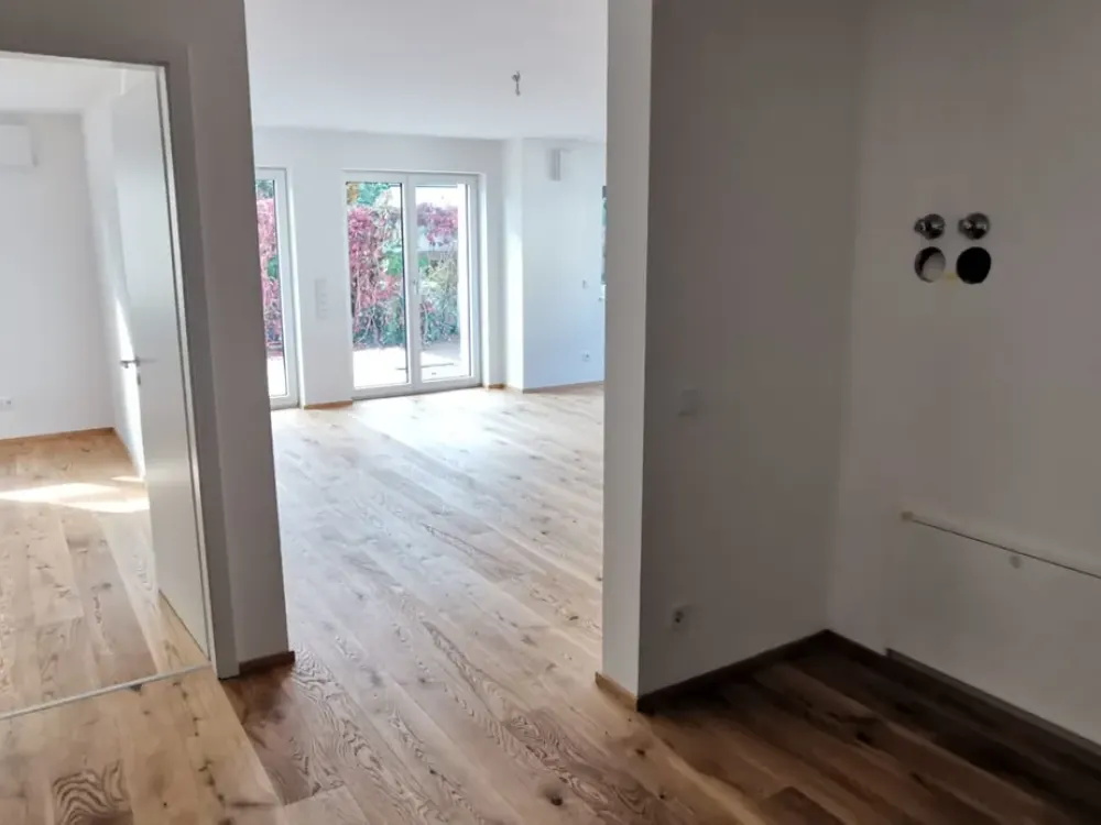Erstbezug: Moderne 3-Zimmer-Erdgeschosswohnung in München-Aubing