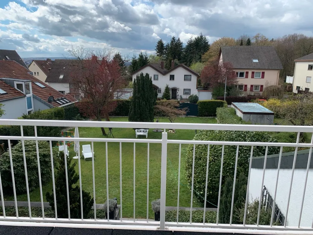 Traumhafte Maisonette, Wohnung m Balkon und Stellplatz Rodenhof