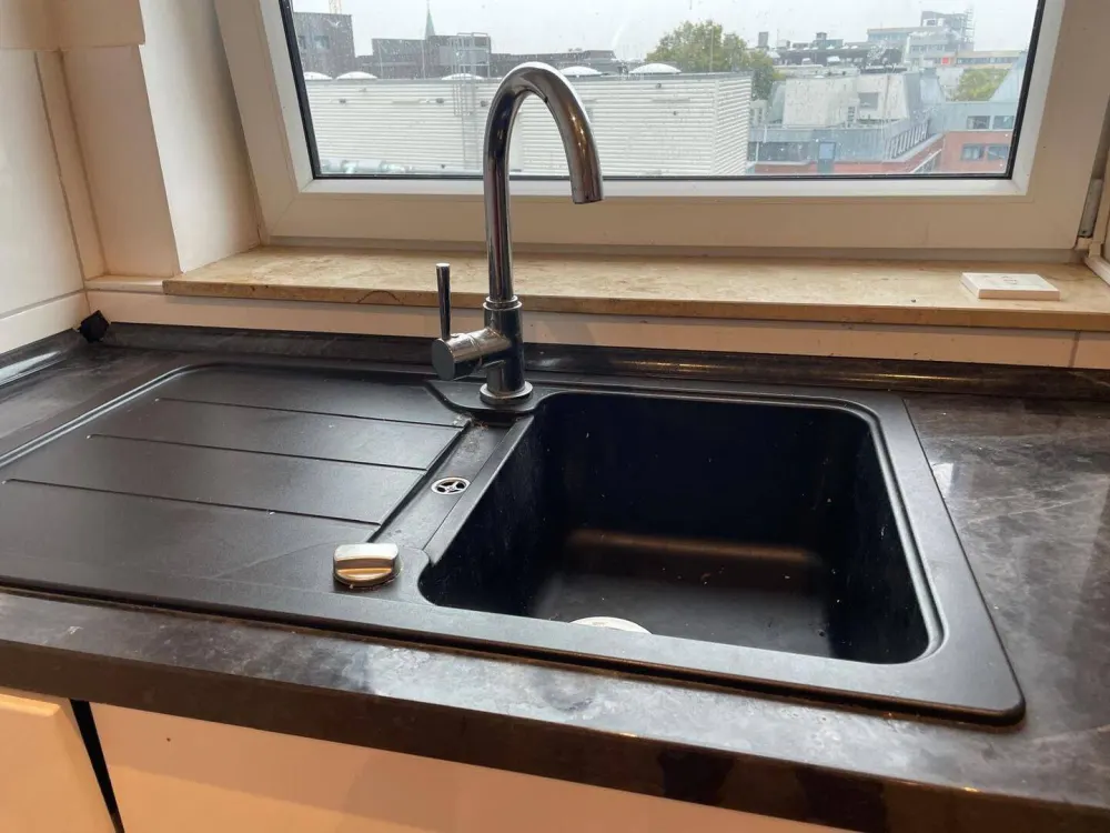 Free 2-Room Apartment on the 6th Floor
