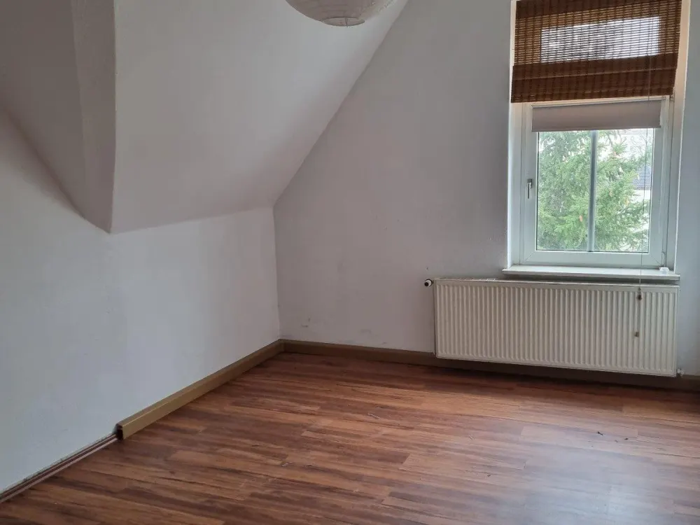 Charmante 2-Raum Dachgeschosswohnung in Naunhof, ab 01.10.2026