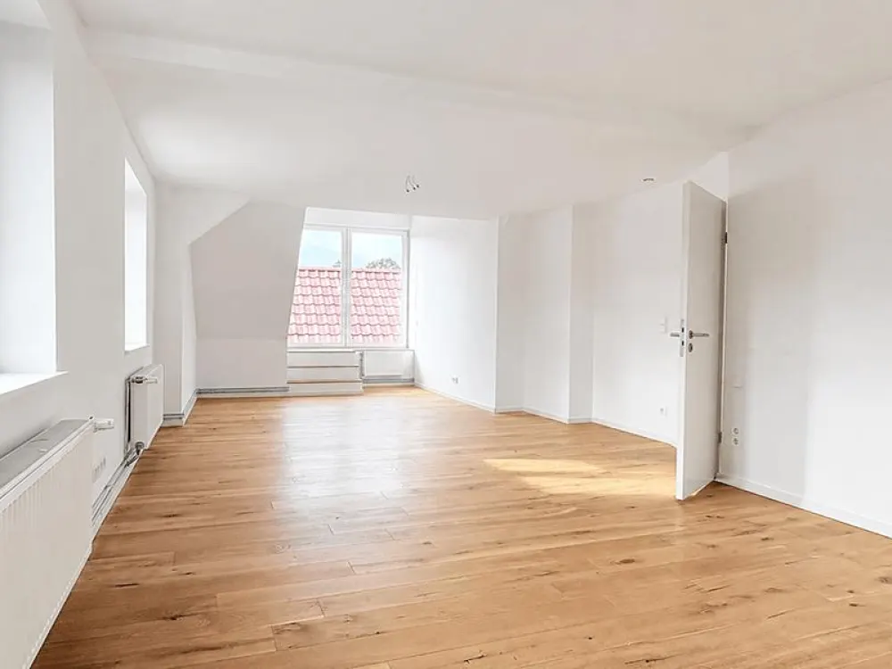 Moderne 3 Zimmer Maisonettewohnung mit Dachterrasse