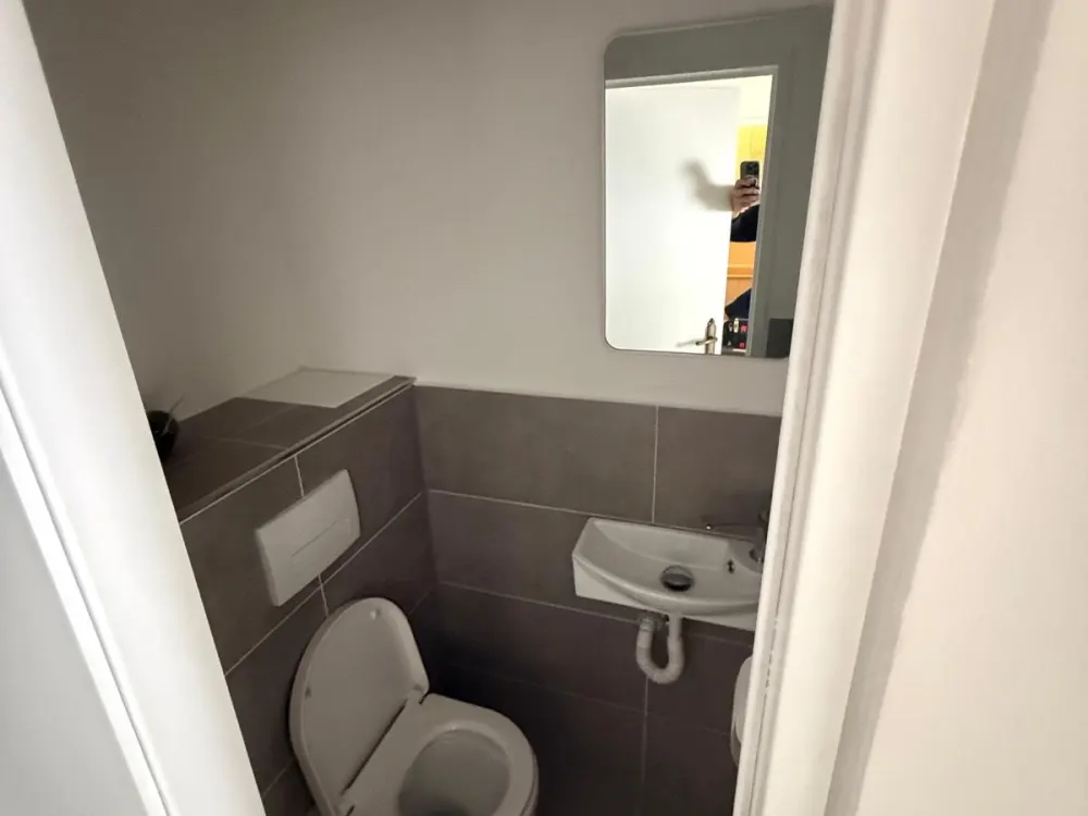 22 qm Zimmer in Studenten 3er-WG Nürnberg mit Balkon zu vermieten