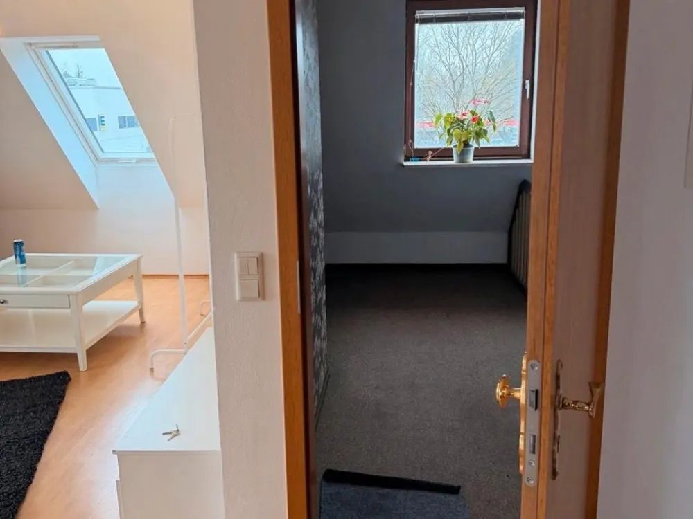 1-Zimmer-Dachgeschosswohnung in München