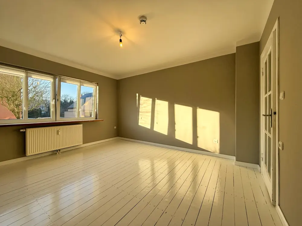 Your New Home with Garden: Bright 3-Room Ground Floor Apartment in a Quiet Location