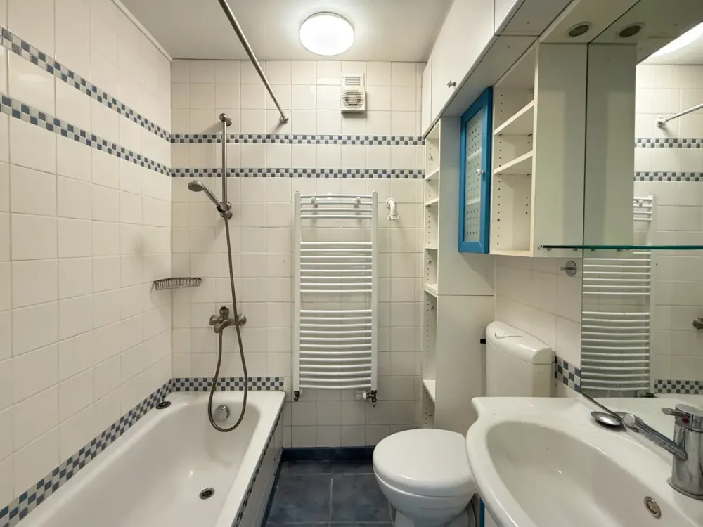 Your New Home with Garden: Bright 3-Room Ground Floor Apartment in a Quiet Location