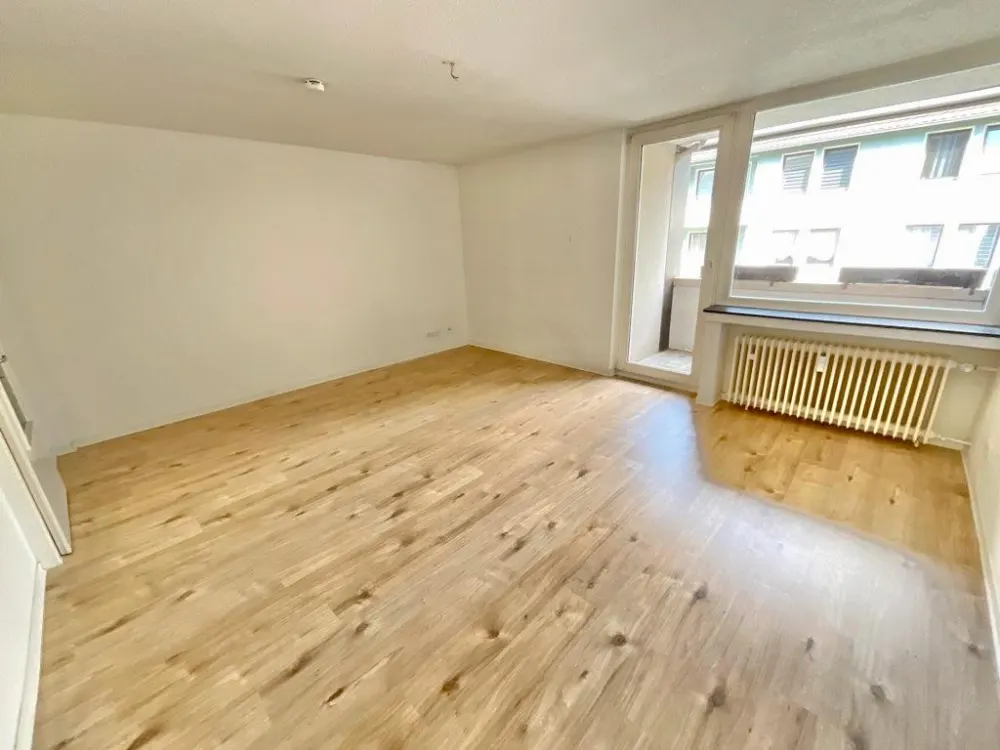 Schöne 1 Zimmerwohnung mit Balkon