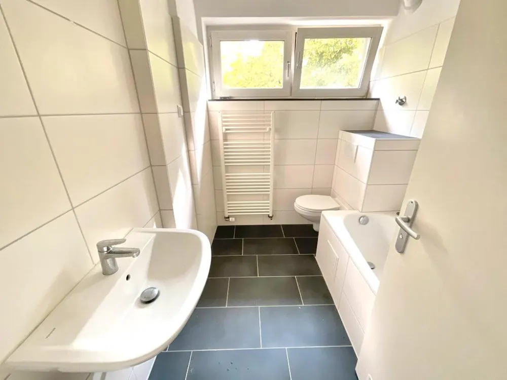 Schöne 1 Zimmerwohnung mit Balkon