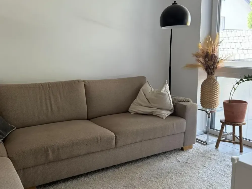 Bright 2.5-Room Apartment with Open Living/Kitchen Area, Beautiful Terrace. Near Recreational Area Königsforst