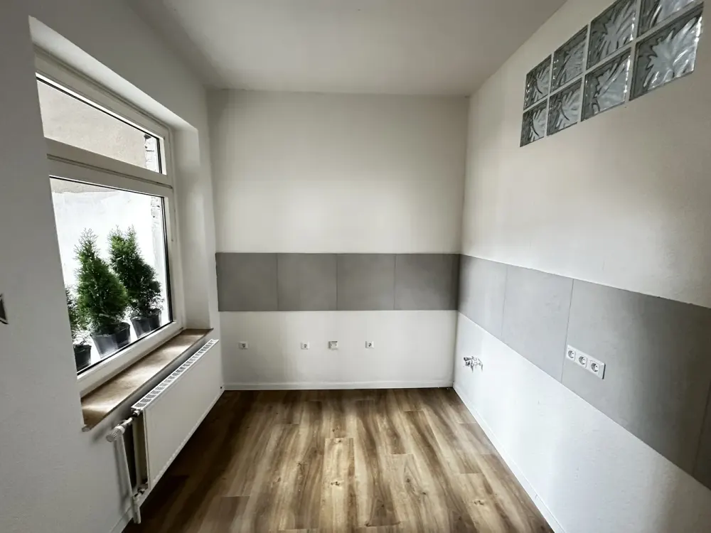 Spacious 4-Room Apartment - Newly Renovated