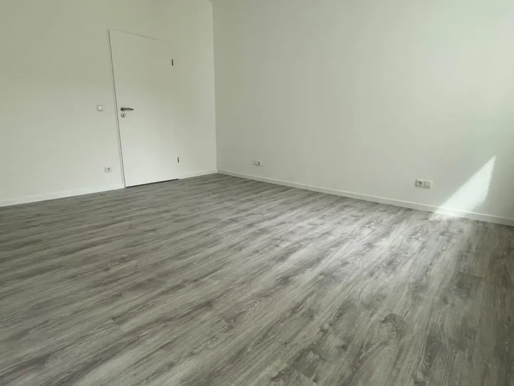 Renovierte 2-Zimmer Wohnung - direkt bezugsfrei!