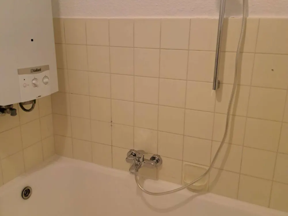Gepflegte 1-Zimmer-Wohnung und gutgeschnittene 1-Zimmer-Wohnung un ruhiger Lage Nä. Maffeiplatz