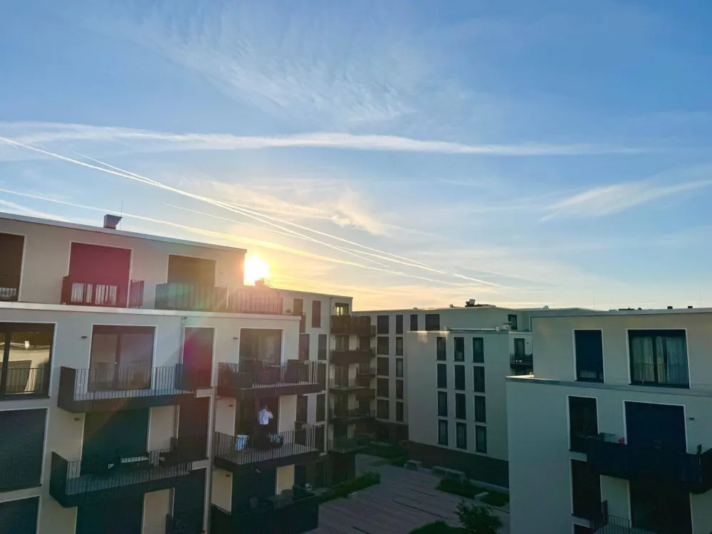 Über den Dächern der Stadt - zentral gelegene moderne 3 ZKB Wohnung