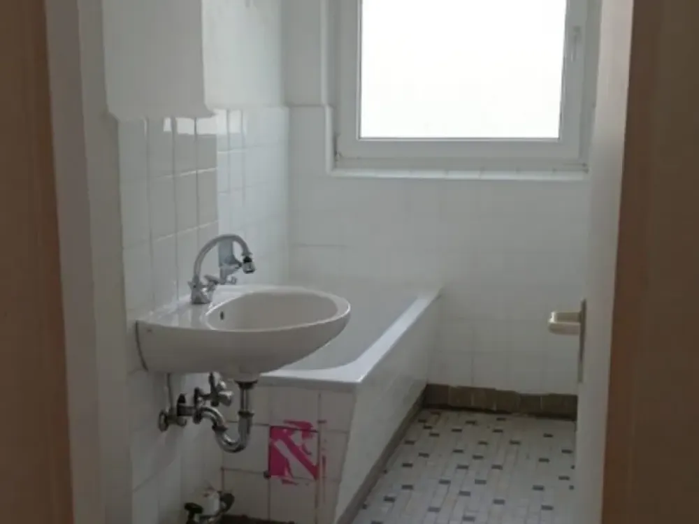Schöne 2,5 ZKB Wohnung