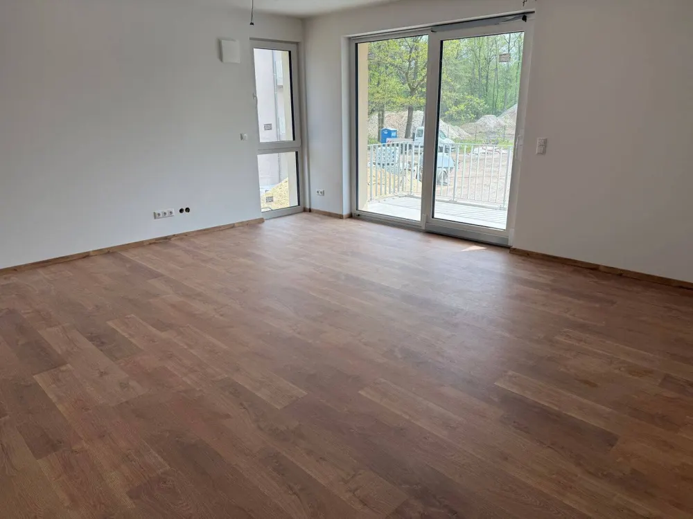 Traumhafte 4-Zimmerwohnung mit Terrasse oder Balkon in Dresden-Klotzsche
