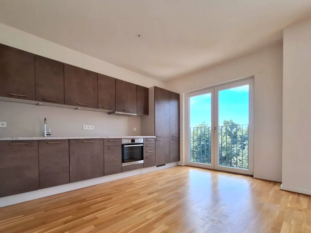 Moderne Etagenwohnung zur Miete mit Balkon in Leipzig Zentrum - Wentzel Dr.
