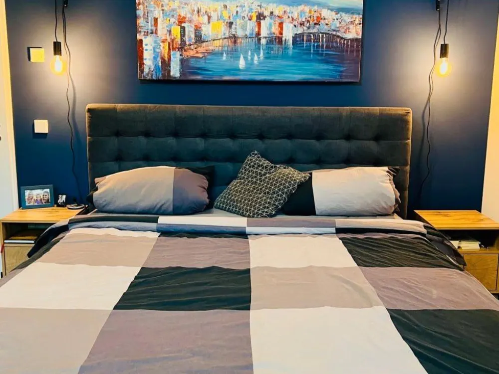 Helle, vollständig möblierte 2-Zimmer-Wohnung mit Parkblick