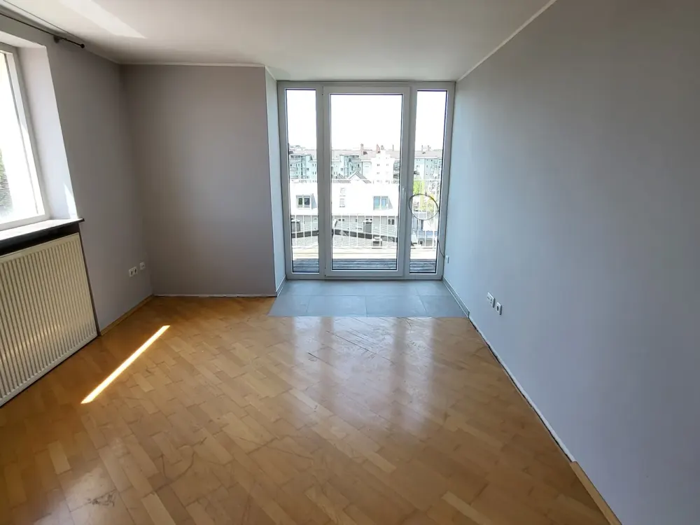 2.5-room apartment Westend 80339 MUC on the 6th floor without elevator