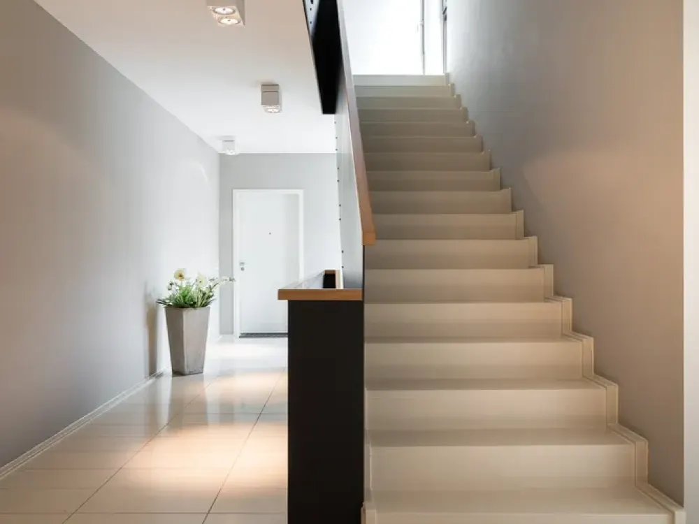 K-Star Residence - 2-Room Designer Apartment with Parking Space in Central Location