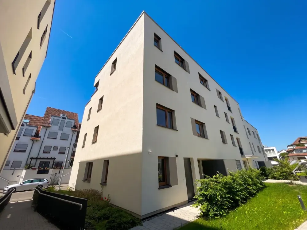 Attraktive 3-Zimmer-Wohnung im EG mit Terrasse & EBK | Ihr neues Zuhause in Friedrichshafen