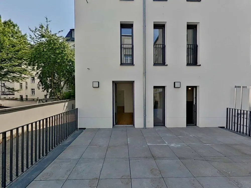 38 m² eigene Terrasse: 2-Zimmer-Erstbezug im Gutleutviertel, Einbauküche inklusive