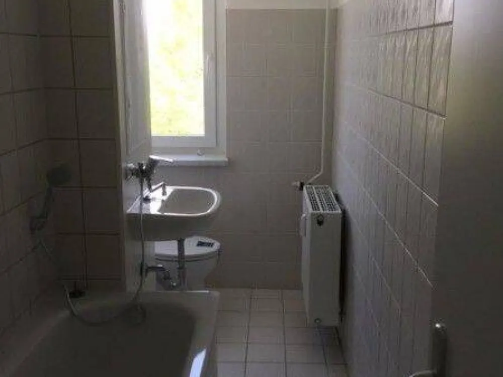 WG-gerechte Wohnung mit Balkon!