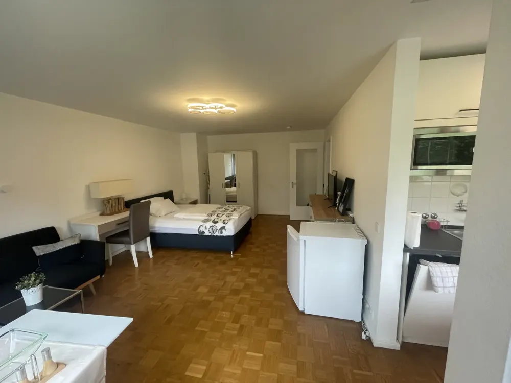 Erwin-Bälz-Straße 49, 70597 Stuttgart