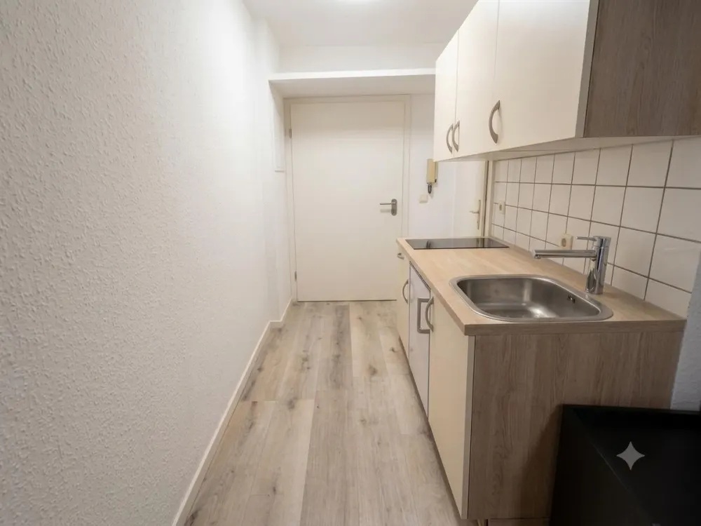 Nachmieter für teilmöblierte Wohnung