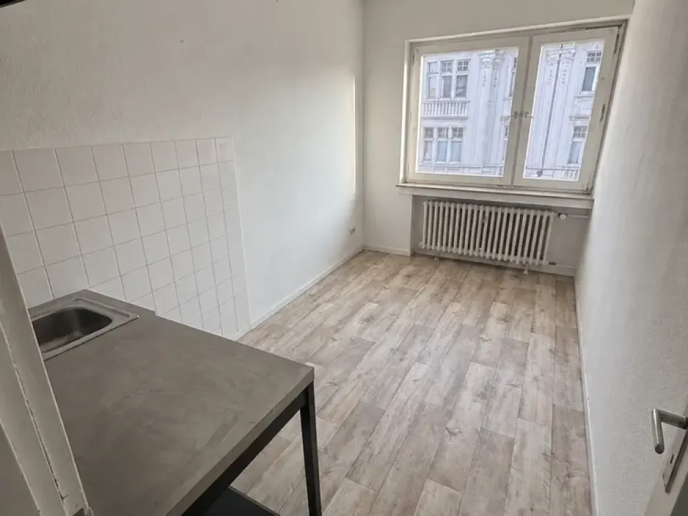 1,5-Zimmer Wohnung Köln Ehrenfeld für 4 Monate