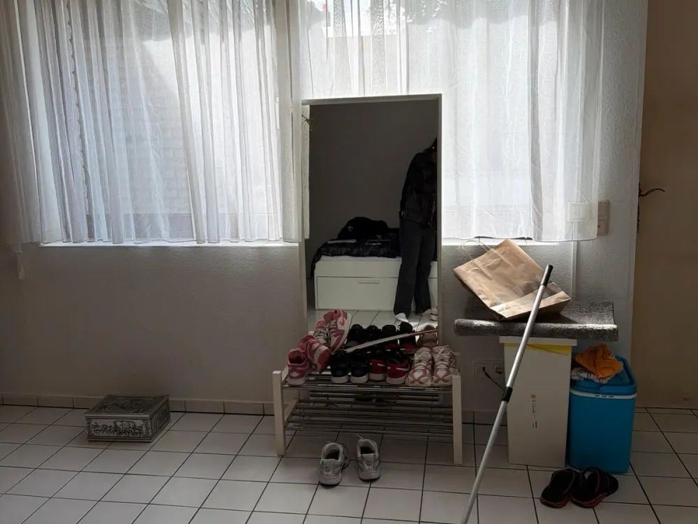 Gemütliche 1-Zimmer-Wohnung mit eigenem Eingang in Köln-Dünnwald